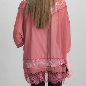 Polly & Ester Juniors Lace Kimono in Mauve